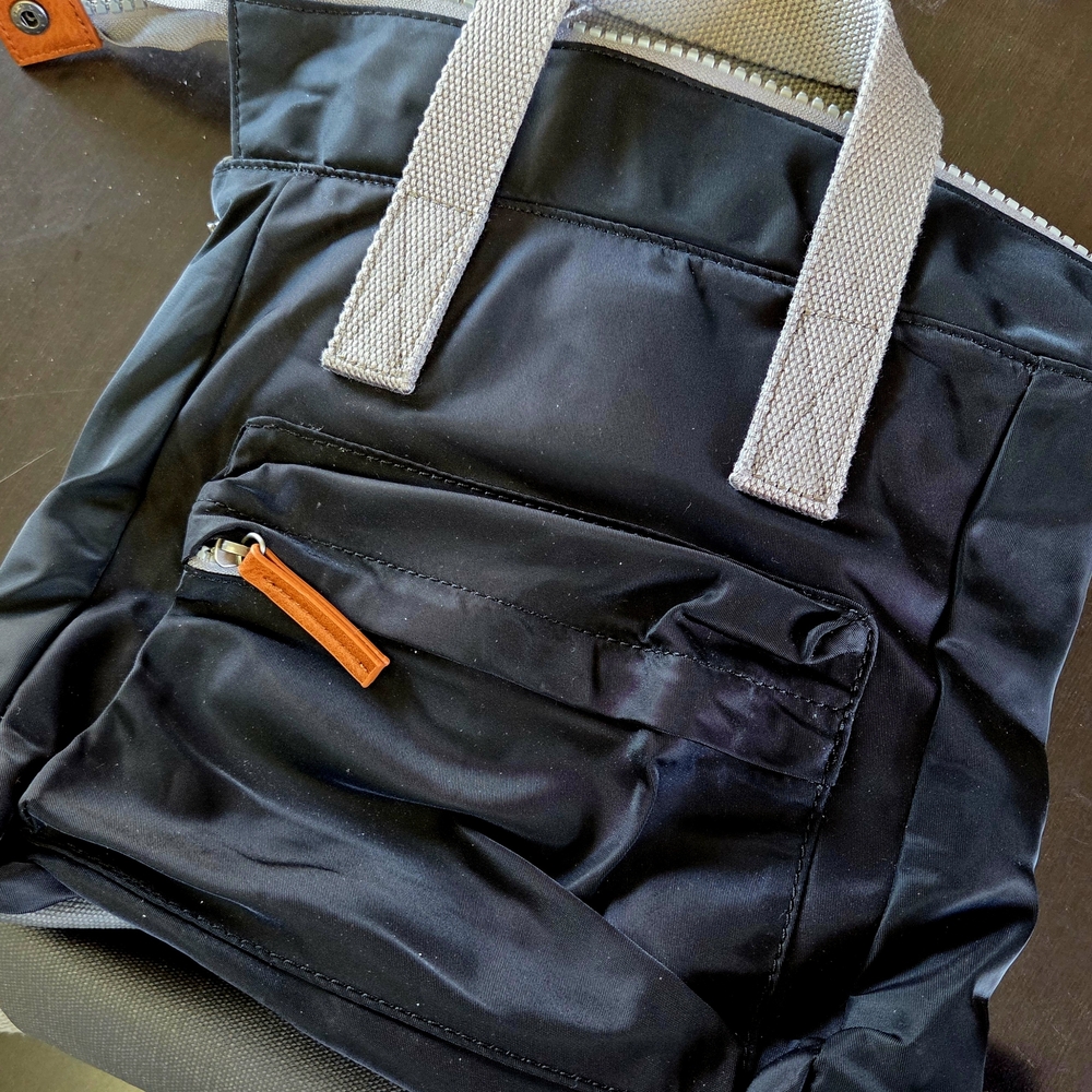 Black Men's Tote Bag with Gray Straps and Orange Zip Pull